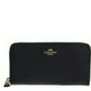 Coach zip around lg. wallet wristlet